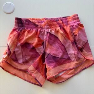 Athleta Printed Mesh Racer‎ Run Short 4" Pink Orange Abstract Leaf Size S